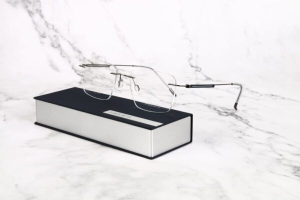 Heles 6835